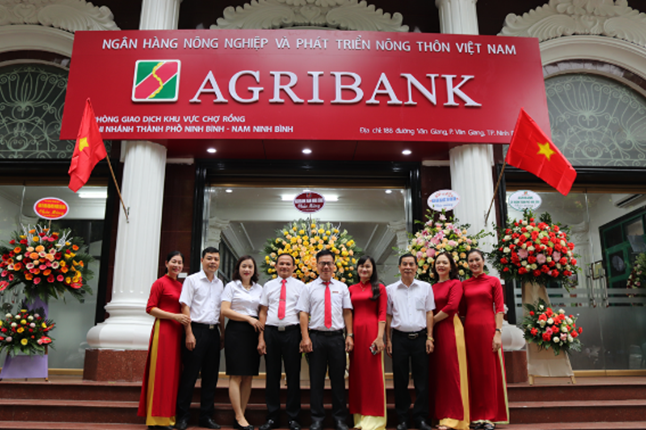 Trụ sở Chi nhánh Ngân hàng Nông nghiệp và PTNT thành phố Ninh Bình, tỉnh Ninh Bình