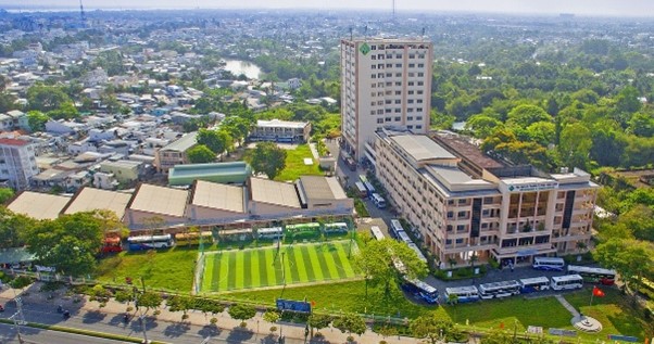 Nhà nghiên cứu khoa học và chuyển giao công nghệ thuộc Trường Đại học Sư phạm kỹ thuật Vĩnh Long